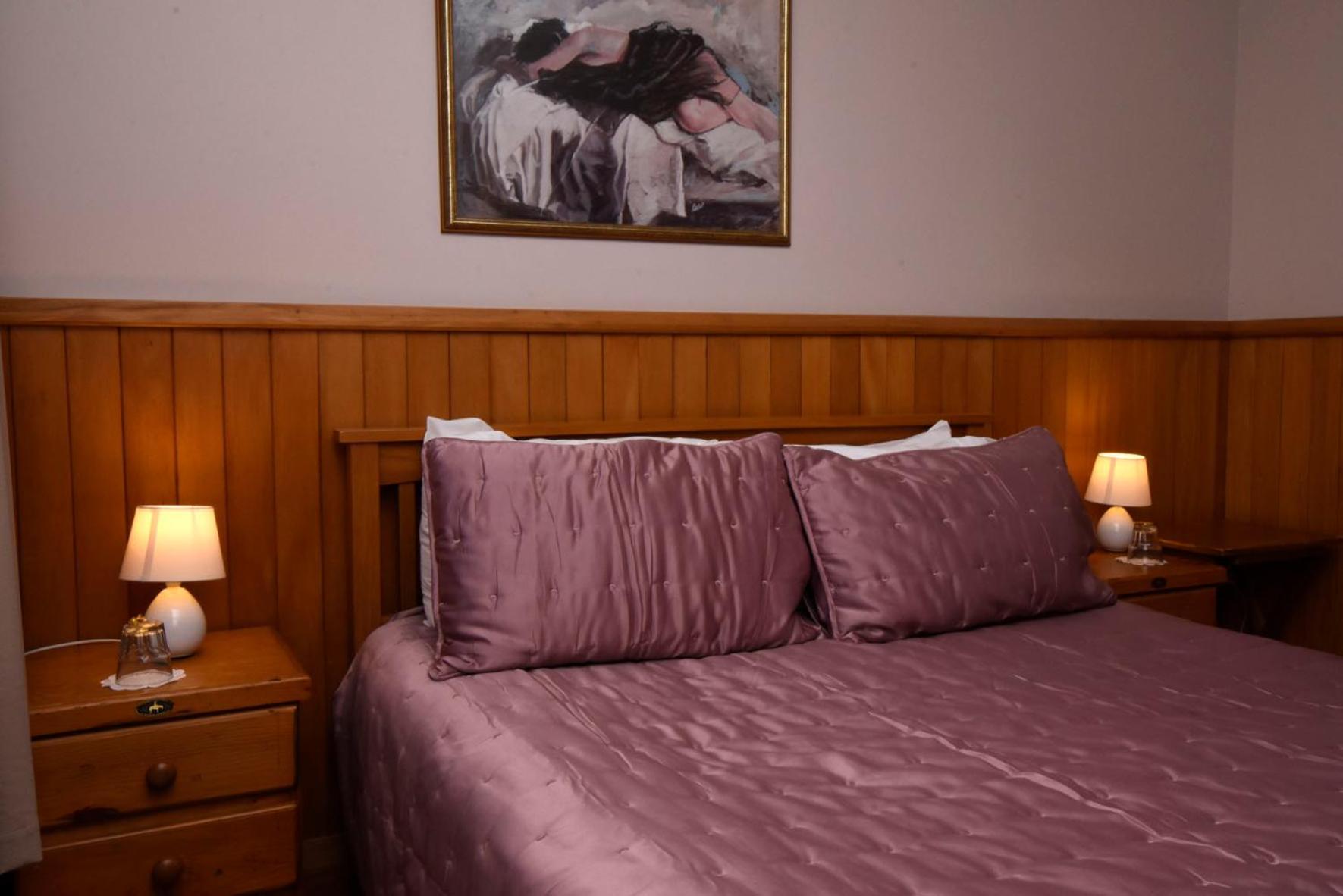 Te Anau Lodge Exteriör bild