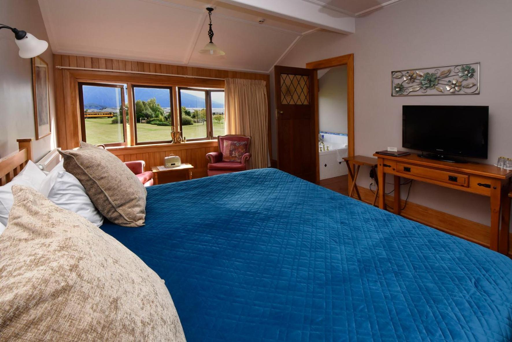 Te Anau Lodge Exteriör bild